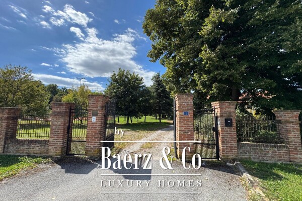 photo 3 Slavonski Brod, Grabarje – Residential-commercial building in a peaceful location