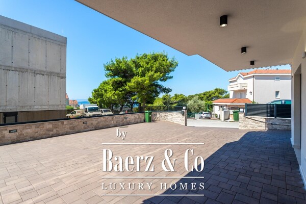 photo 5 Promajna, luxurious semi-detached house with a sea view, close to the center and the beach