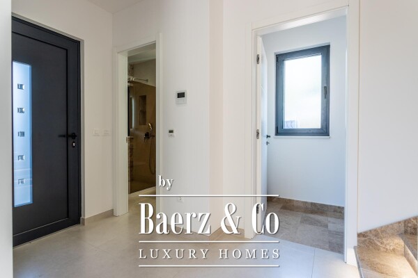 photo 15 Promajna, luxurious semi-detached house with a sea view, close to the center and the beach