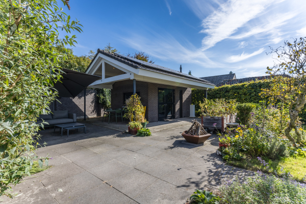 photo 37 Burgemeester Buskensstraat 14