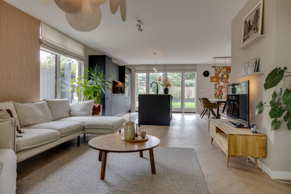 photo 16 Gijsbrecht van Nijenrodestraat 18