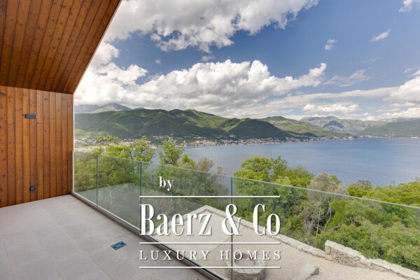 photo 2 Villa in Herceg Novi Municipality with a Panoramic Sea View
