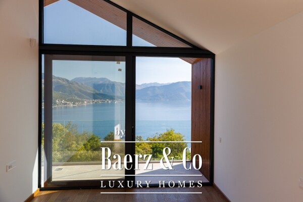 photo 12 Villa in Herceg Novi Municipality with a Panoramic Sea View