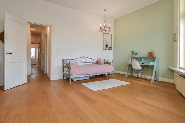 photo 57 Oosteinde 191