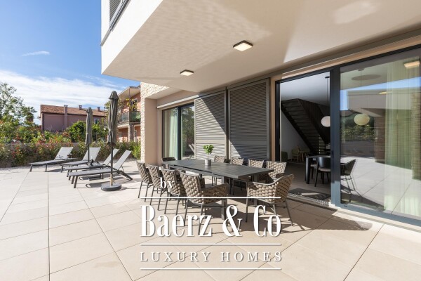 photo 6 Istria, Umag, spacious modern house with stone details and heated pool