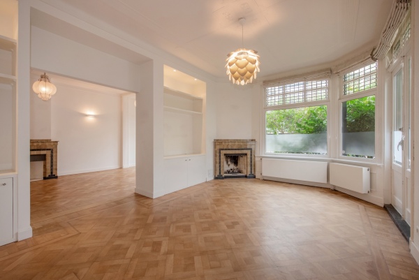 photo 15 Van Dorpstraat 4