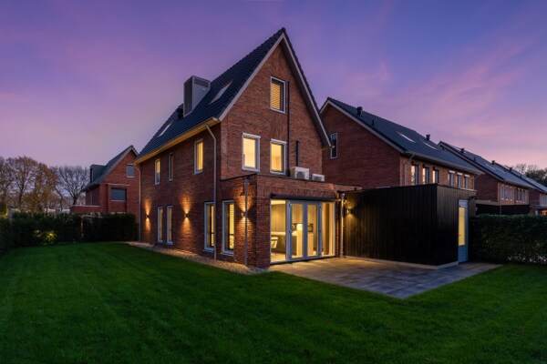 photo 2 Jacobaweide 14