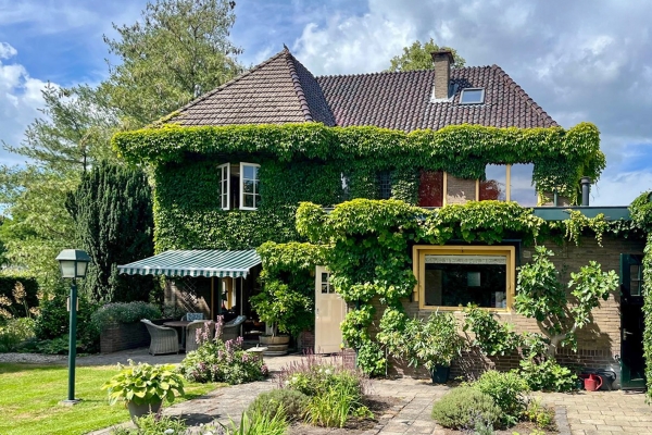 photo 2 Ruurloseweg 6