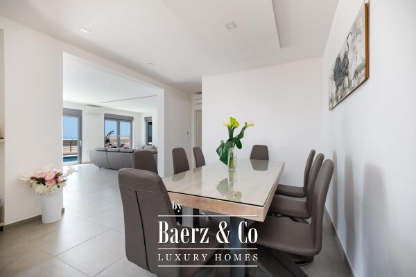 photo 7 Makarska, a beautiful villa with a pool, jacuzzi, and panoramic sea view