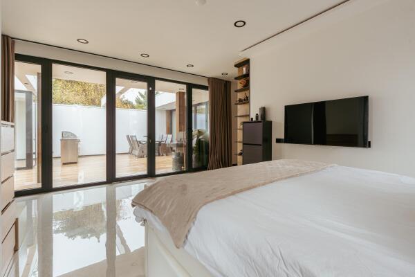 photo 15 Eikenrodelaan 1