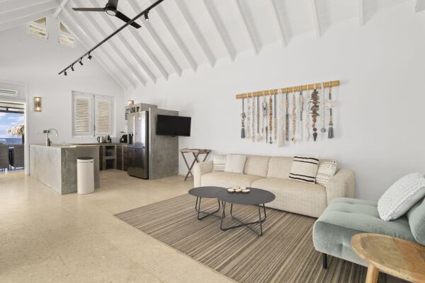 photo 11 EEG Boulevard 30