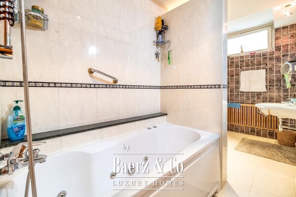 photo 9 Zagreb, Pantovčak - two-level five-room apartment with a terrace, garage, and parking space