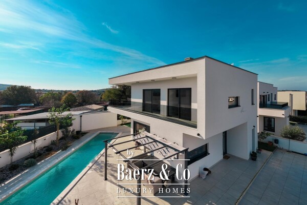 photo 18 Modern villa in Volme, Medulin, near the sea with a unique pool