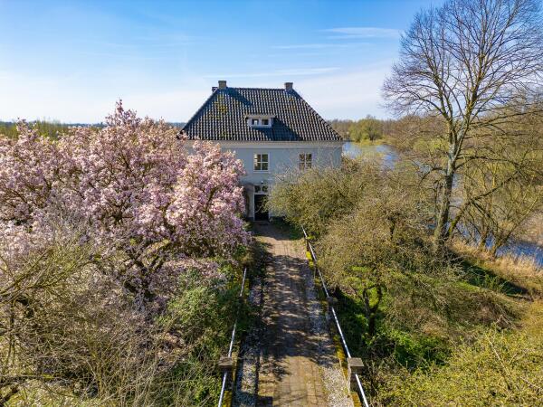 photo 62 Duffeltdijk 9