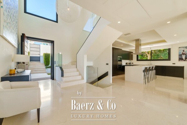 photo 52 Villa - Nueva Andalucia - Marbella - Ref: 8701