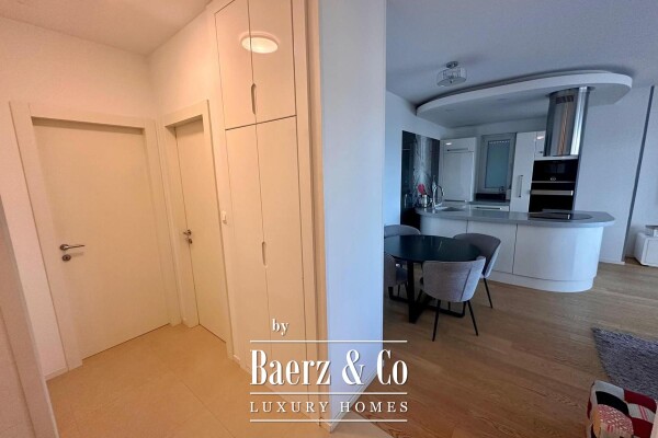 photo 3 Split, Žnjan, exclusive penthouse with a spacious terrace and beautiful sea view