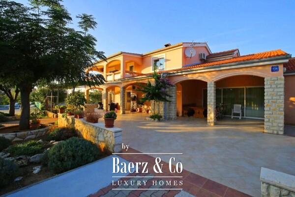 photo 15 Zadar, Vir, detached house, beautiful garden, possibility of a restaurant on the ground floor