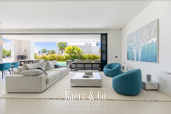 photo 6 Villa - Marbella East - Ref: 8716