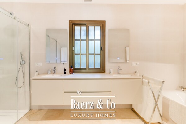 photo 33 Beautiful luxury home in Sotogrande, Sotogrande Alto - Zona D