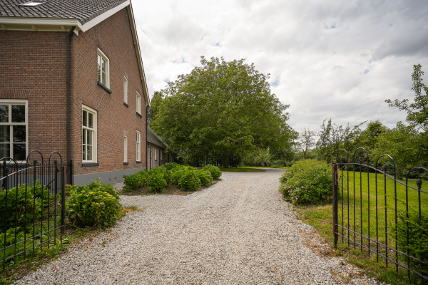 photo 82 Dorpsstraat 18
