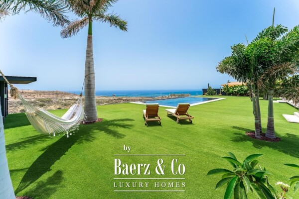 photo 5 Exceptional luxury villa in Adeje