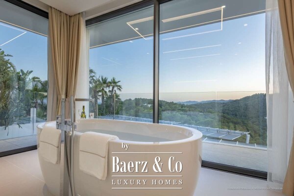 photo 12 Beautiful luxury home in Roca Llisa, Roca Llisa