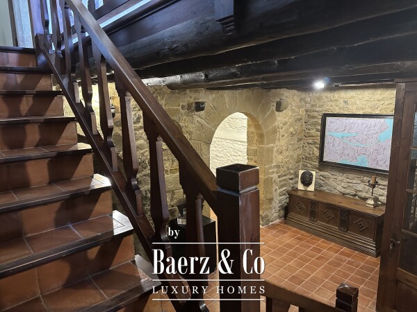 photo 18 Stone House in Monells