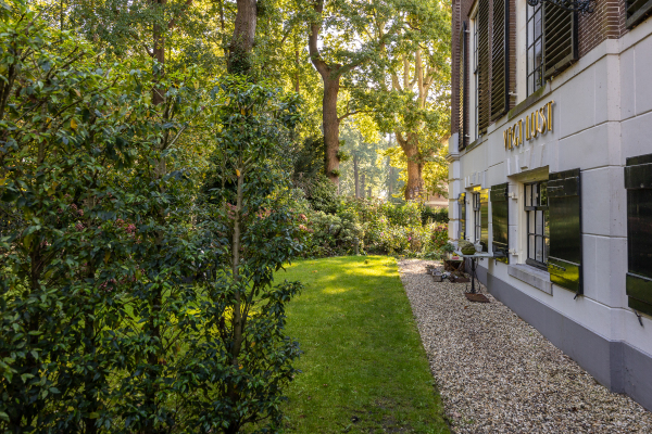 photo 40 Oud Over 3 d