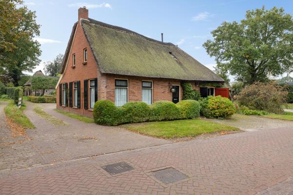 photo 8 Schoolstraat 24