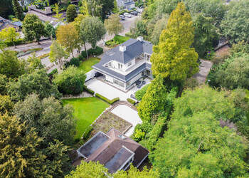 OEGSTGEEST