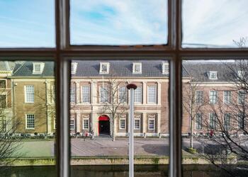 LEIDEN