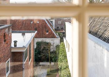 LEIDEN