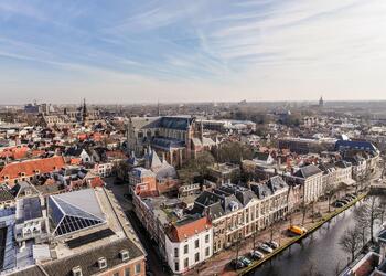 LEIDEN