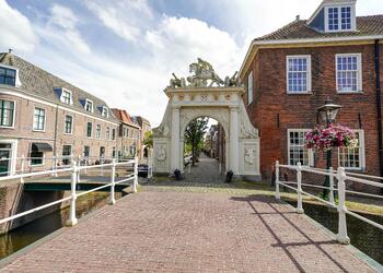 LEIDEN