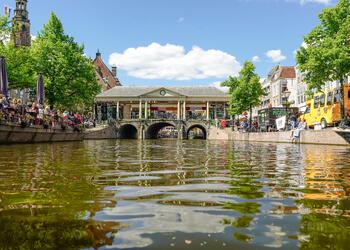 LEIDEN