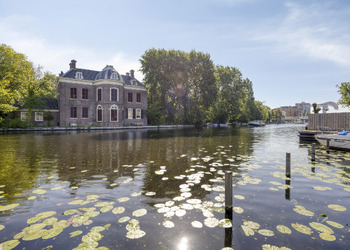 LEIDEN