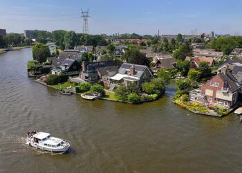 LEIDEN